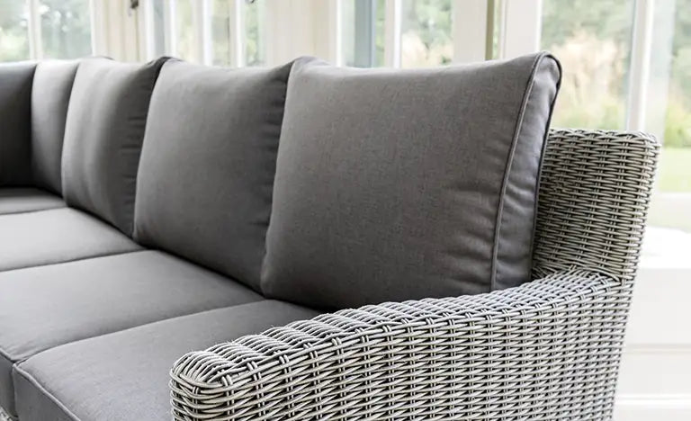 How to Choose and Care for Garden Furniture Cushions