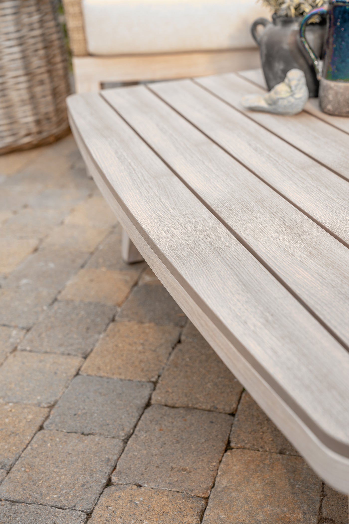 Avora 4 Seat Wicker Lounge Set with Wood Effect Tabletop