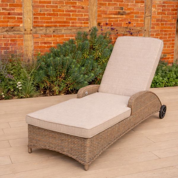 Derwent Sunlounger