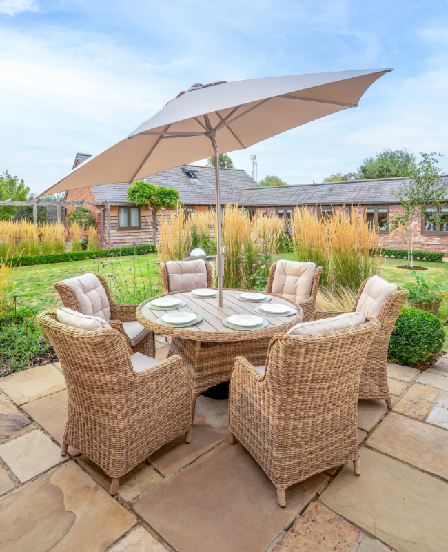 Hazel 6 Seat Dining Set with 140cm Round Table