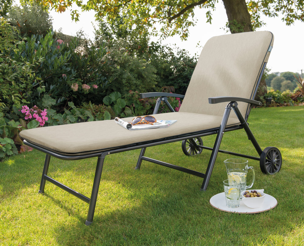 Novero Lounger Set