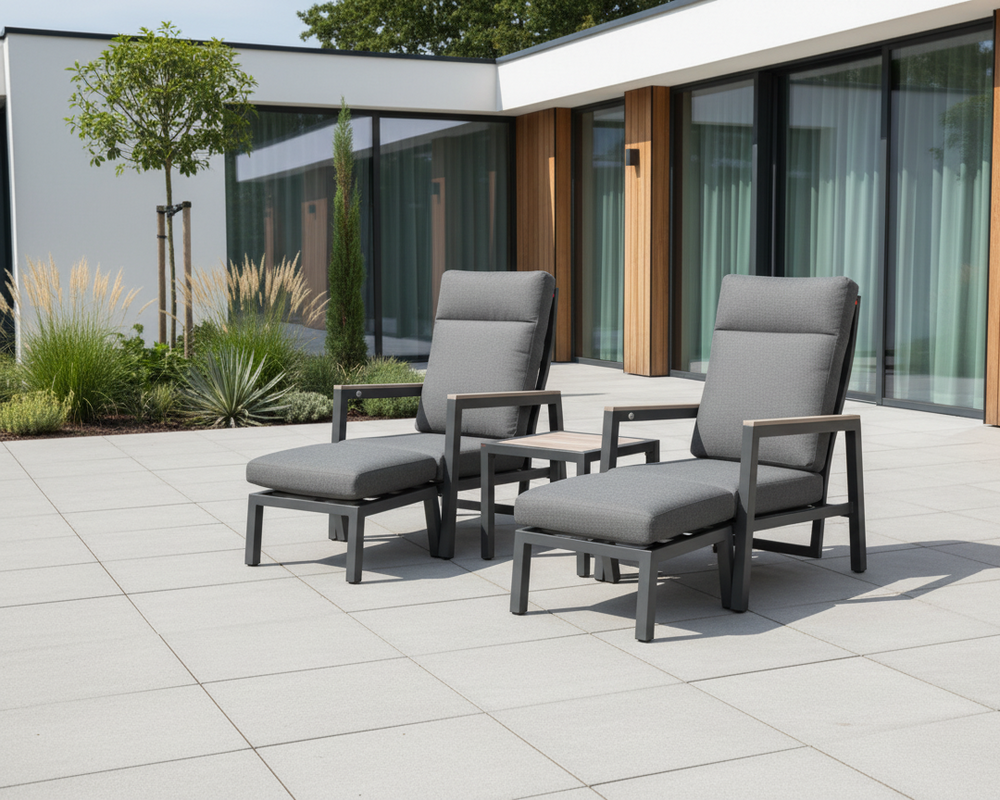 Tudor Companion Set with 2 Reclining Chairs & Stools