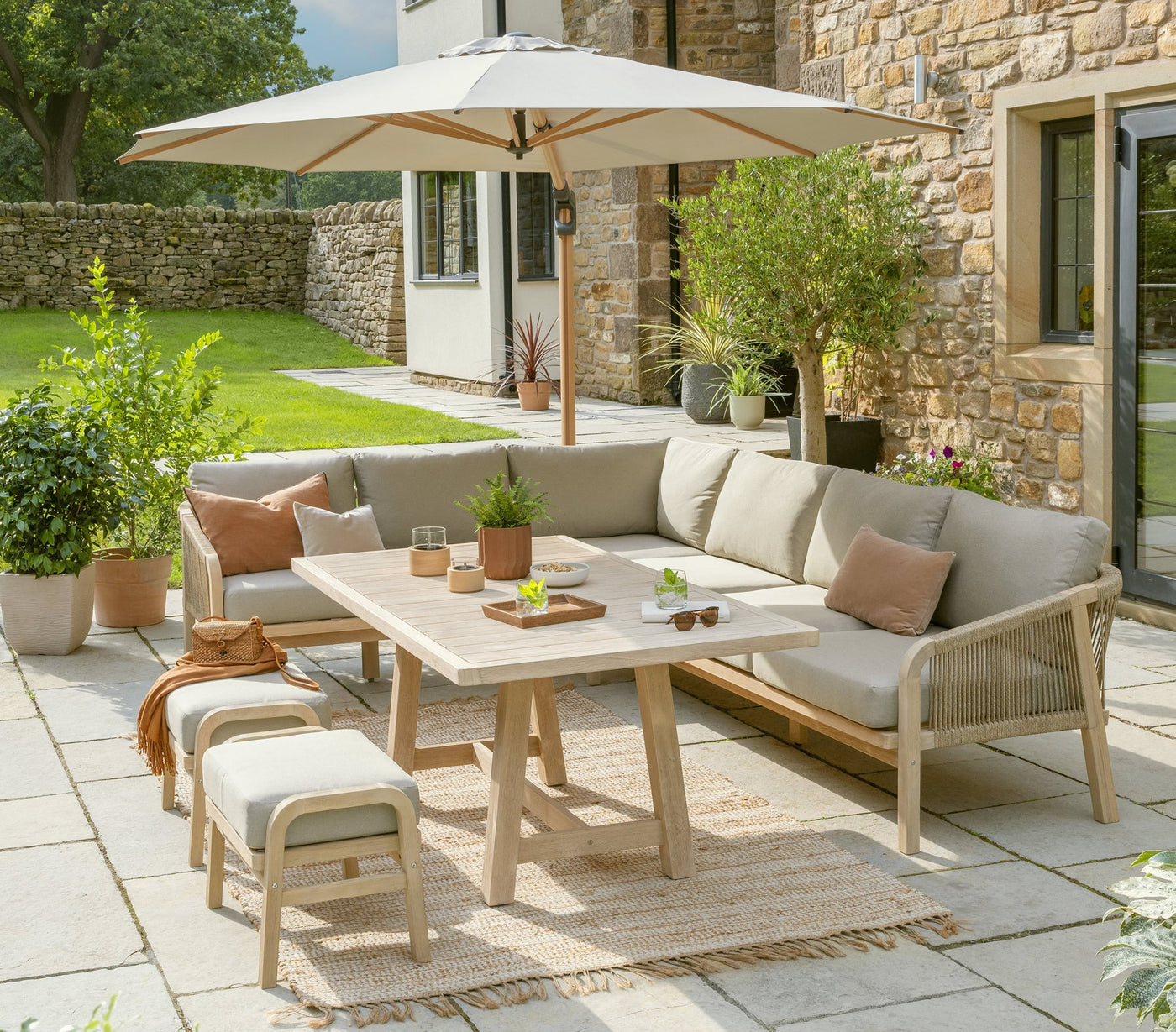 Cora Rope Corner Set