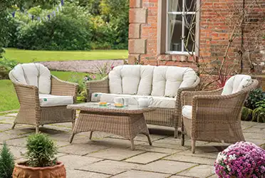 RHS Harlow Carr Lounge wicker garden furniture set