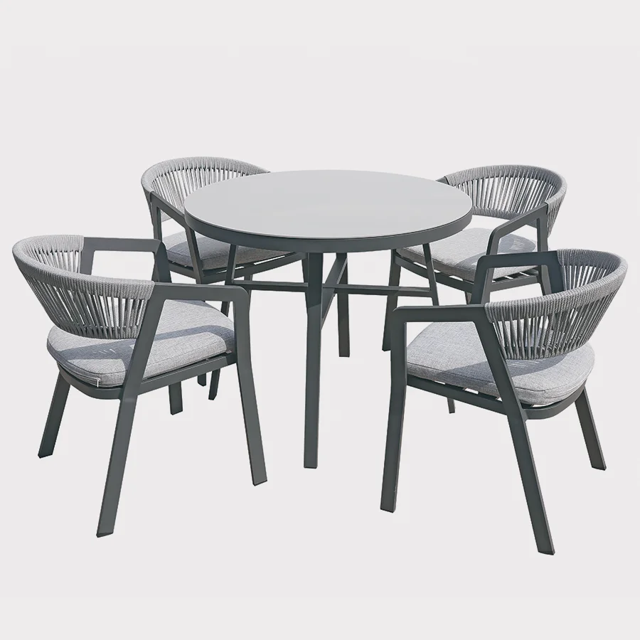 Menos cassis 4 seat dining set on white background